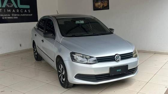 VOLKSWAGEN VOYAGE 1.0 MI SELEÇÃO 8V FLEX 4P MANUAL